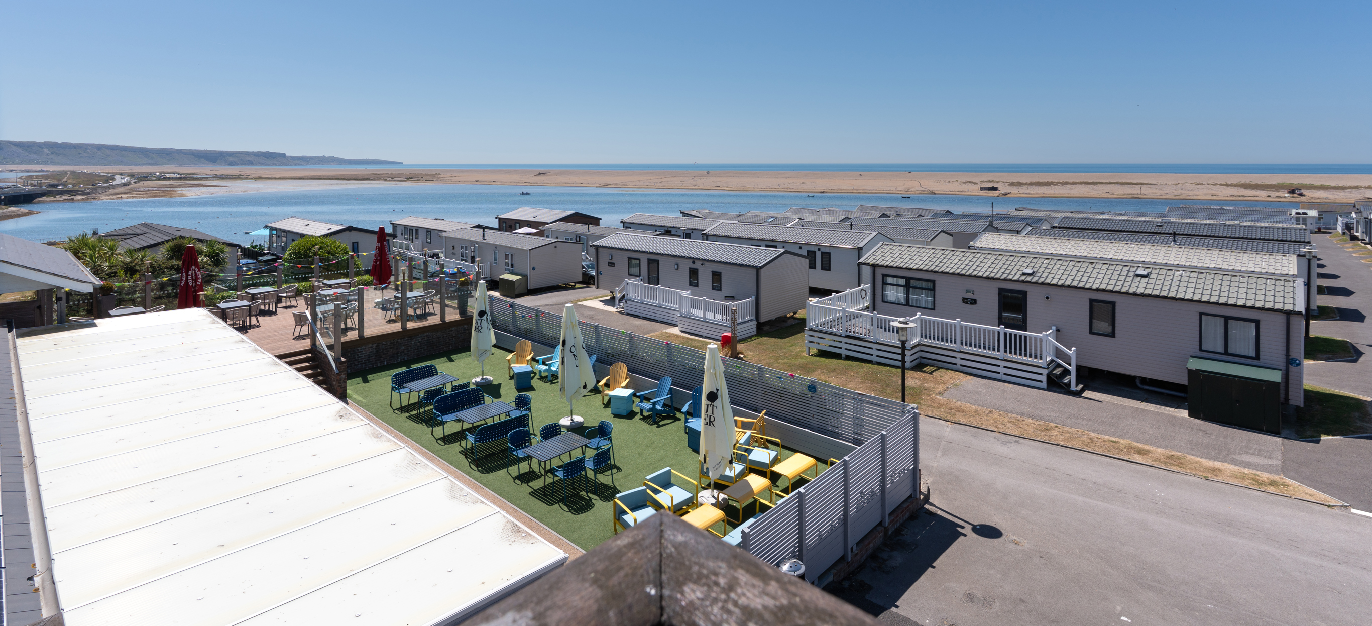 Breeze Bar & Grill Terrace with seaviews of Chesil Beach and the Jurassic Coast