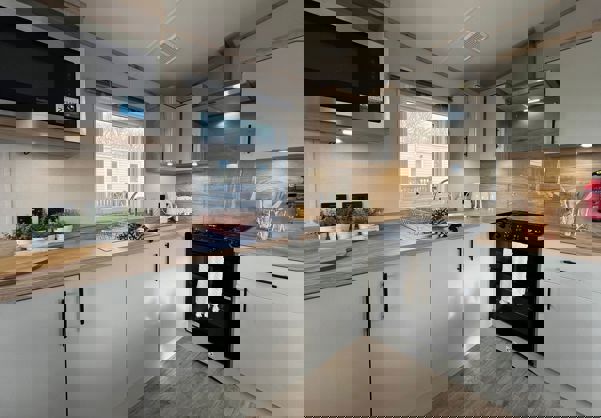 Modern contemporary open plan kitchen