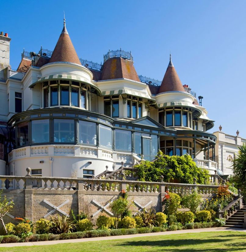 Exterior of a grand villa house Russell Cotes Museum and Art Gallery and surrounding gardens