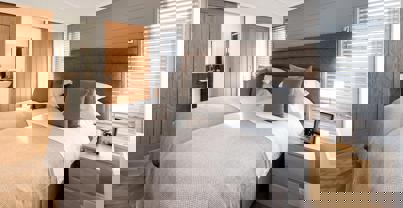 Twin Bedroom with Ensuite