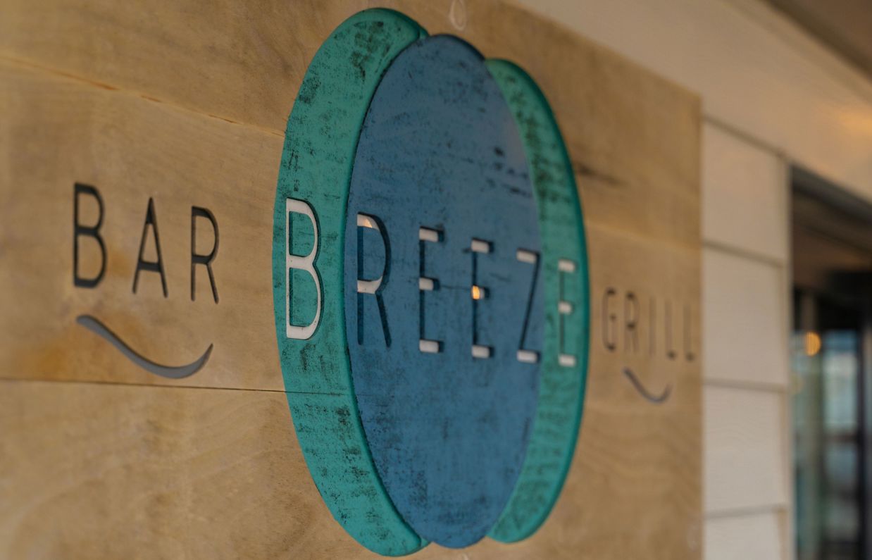 Breeze Bar & Grill sign