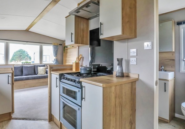 Open Plan Living and Kitchen Space and Bathroom Adjacent