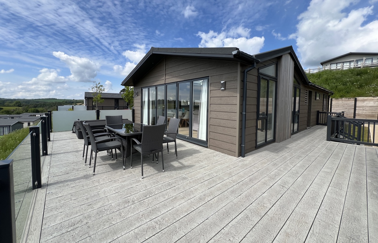 Decking area with outdoor seating