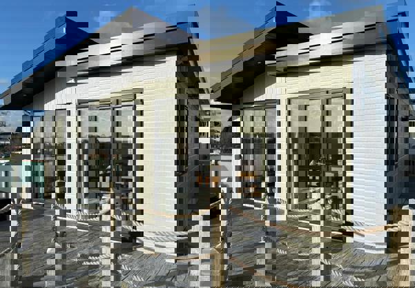 Prestige Samphire External view from Decking