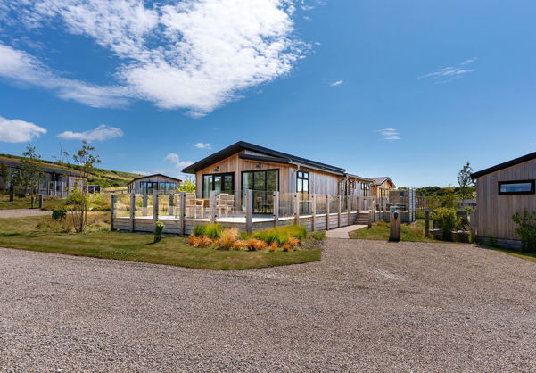 Skylark External View