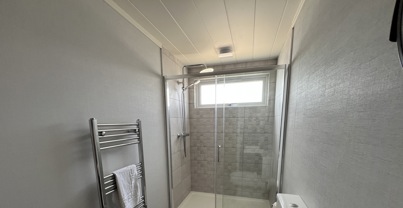 Shower room with stylish floor tiles