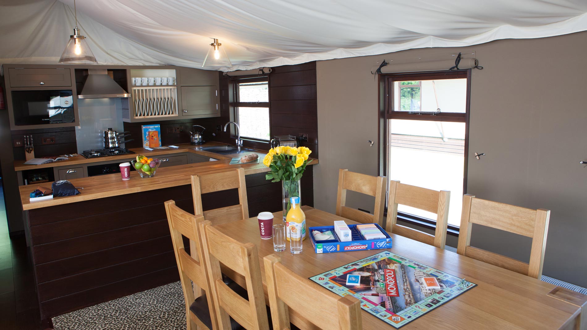 safari lodges dorset